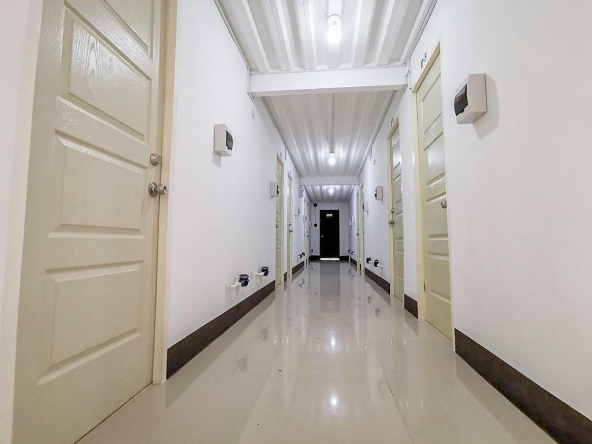 RedDoorz near Davao Medical School Foundation Hotel Esterno foto